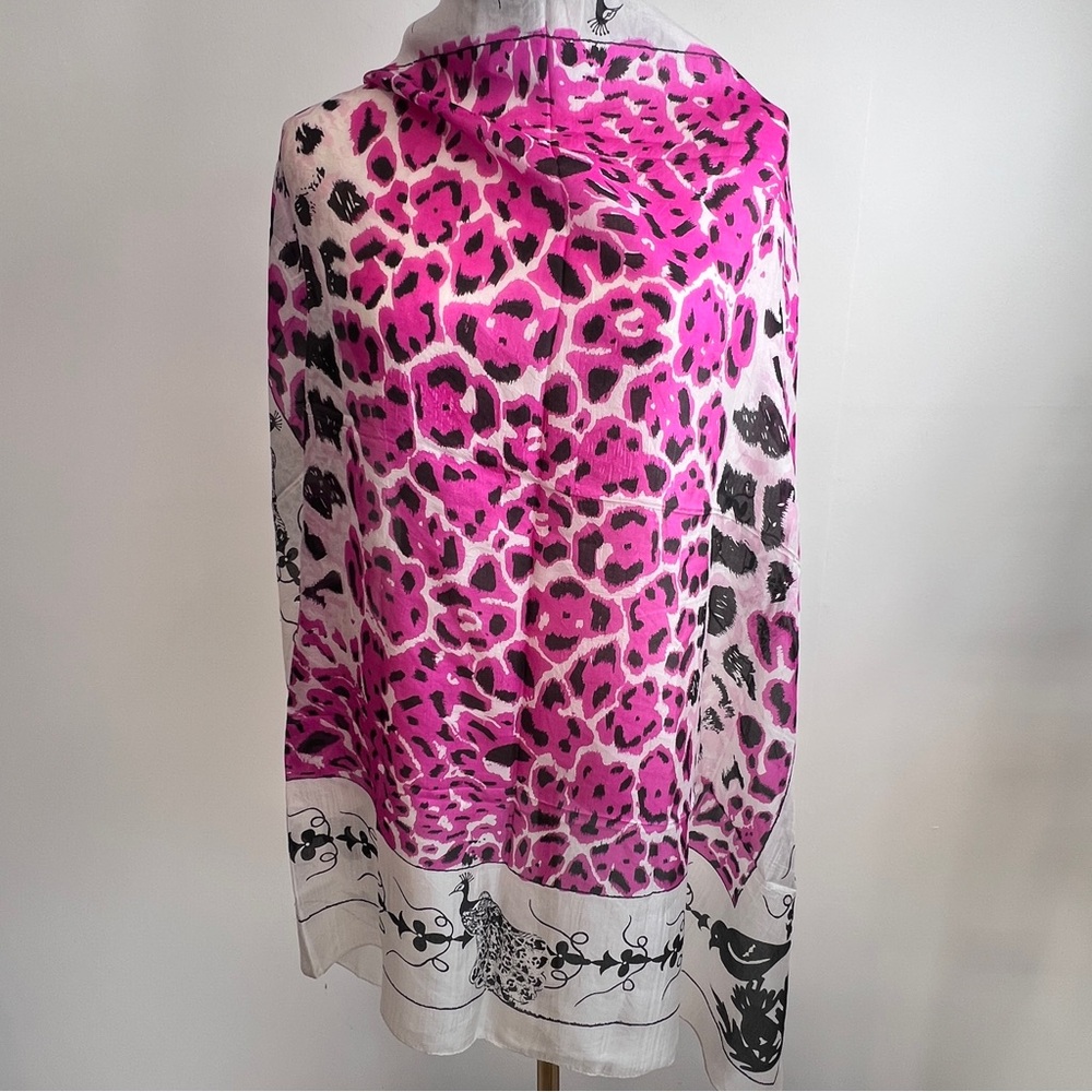 RAJ Anthropologie NWOT Pink White Black 100% Silk Print Scarf One Size